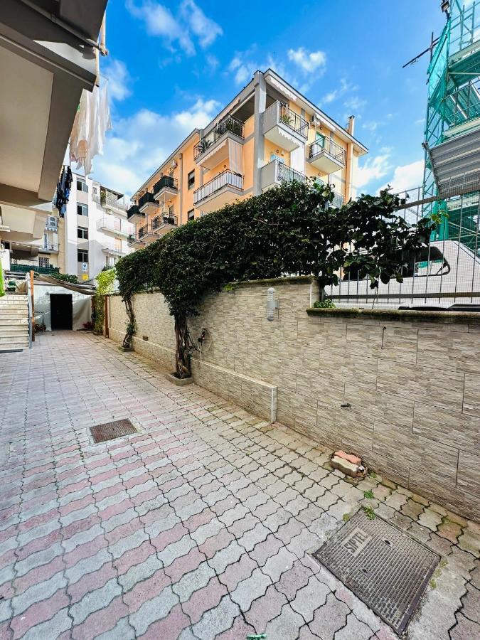 Ferdirisa Vesuvio Home&Garden San Giorgio a Cremano Dış mekan fotoğraf